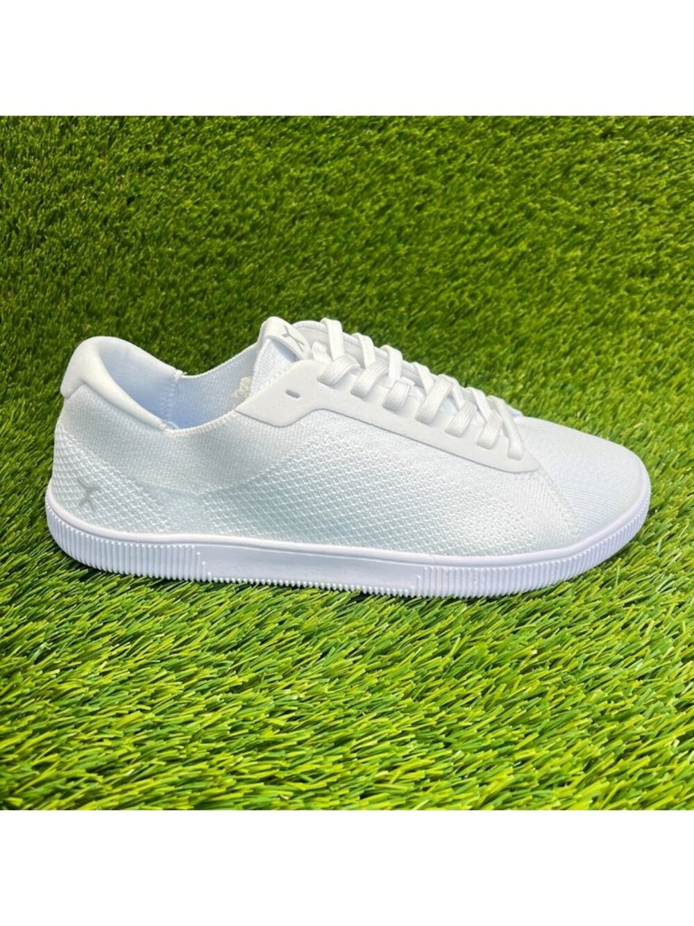 Flux Adapt Trainer White Mens Size 9 Womens Size 10 Barefoot Running Shoes